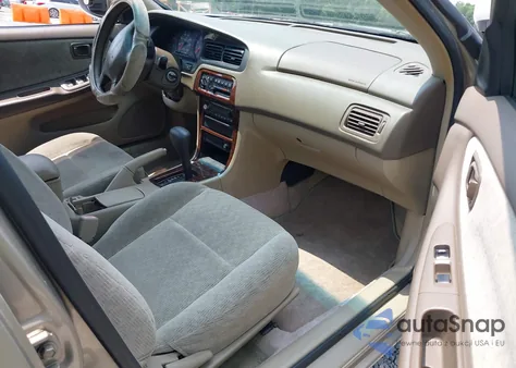 2000 Nissan Altima Gle/Gxe/Se/Xe z USA, uszkodzony, nr VIN 1N4DL01D8YC198837